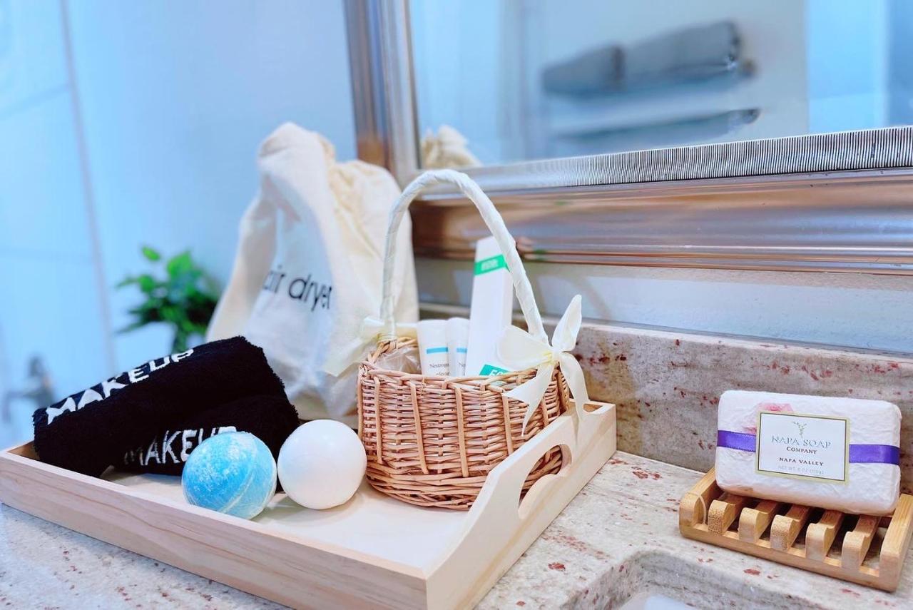 Modern Santorini Suite Houston Nrg Tmc Luxurious Walkable エクステリア 写真